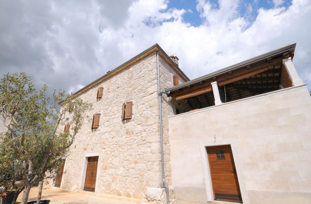 Bed & Breakfast Korta Gira Buici  外观 照片