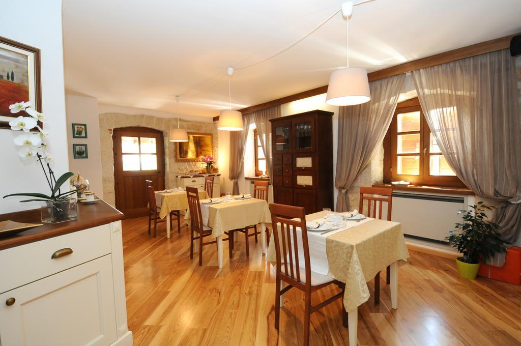 Bed & Breakfast Korta Gira Buici  外观 照片