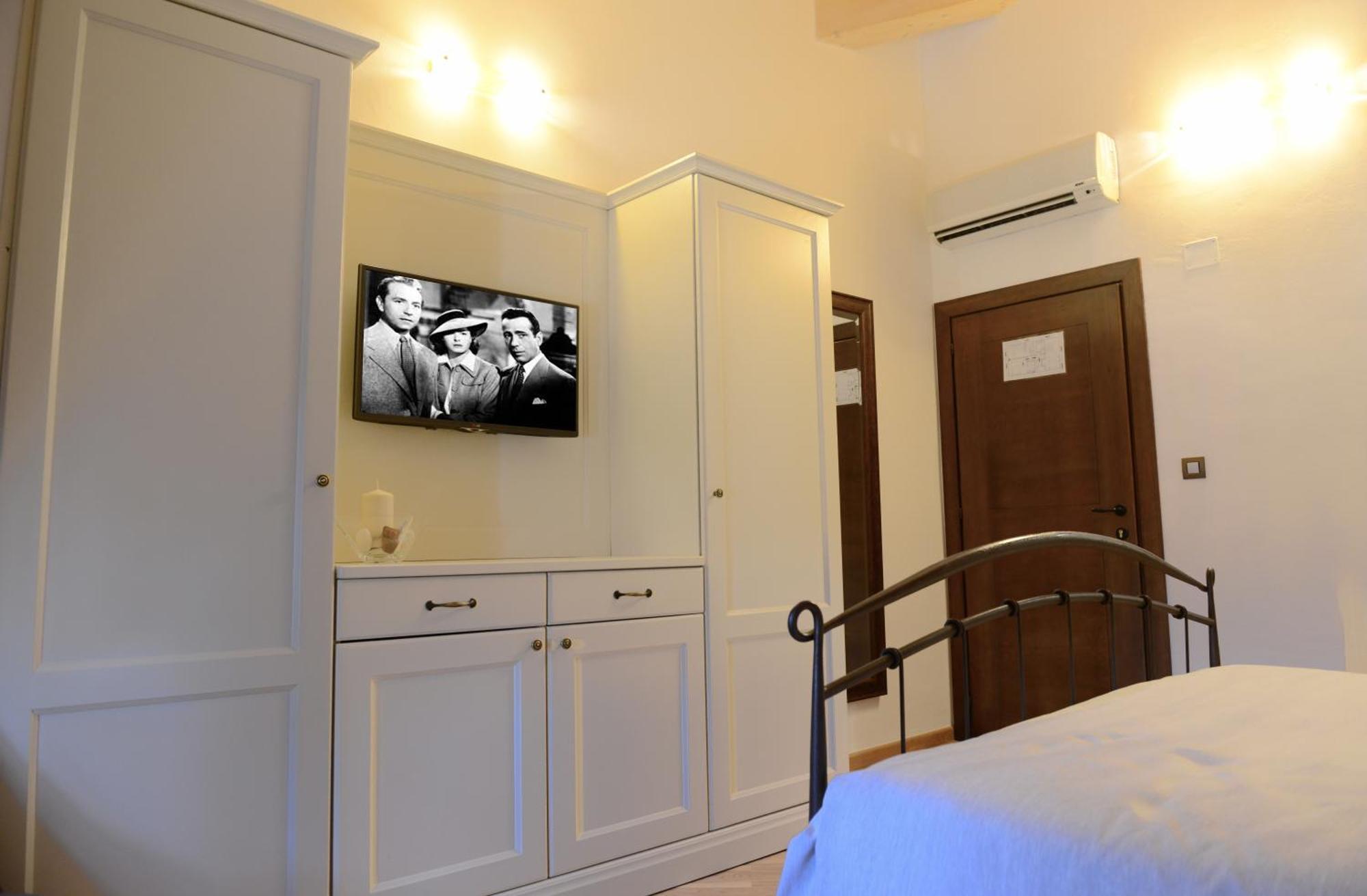 Bed & Breakfast Korta Gira Buici  客房 照片